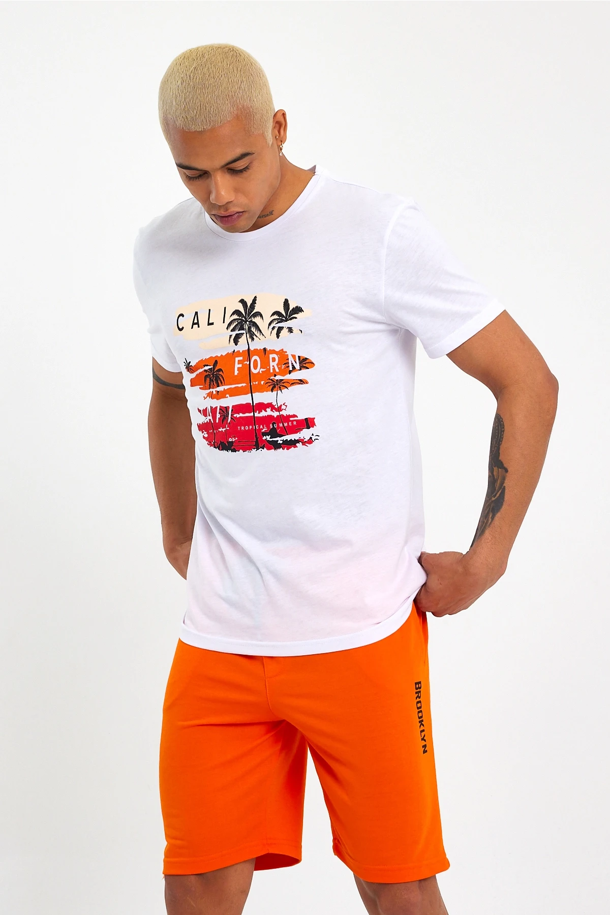 Erkek Bisiklet Yaka Regular Fit Baskılı Tişort SPR23ts302