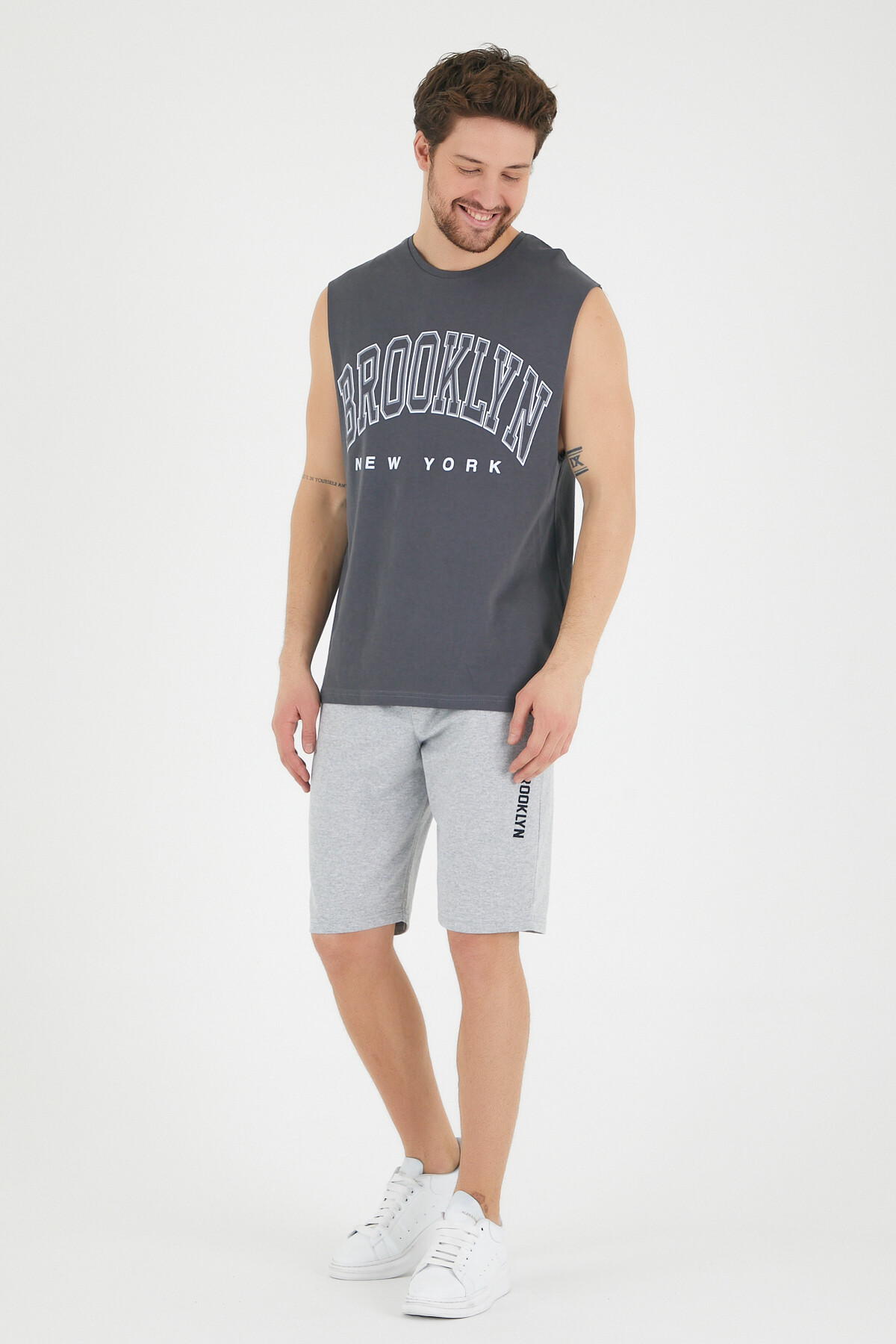 Süperlife Erkek Bisiklet Yaka Regular Fit  Brooklyn Baskılı  Tişört SPR22TS116