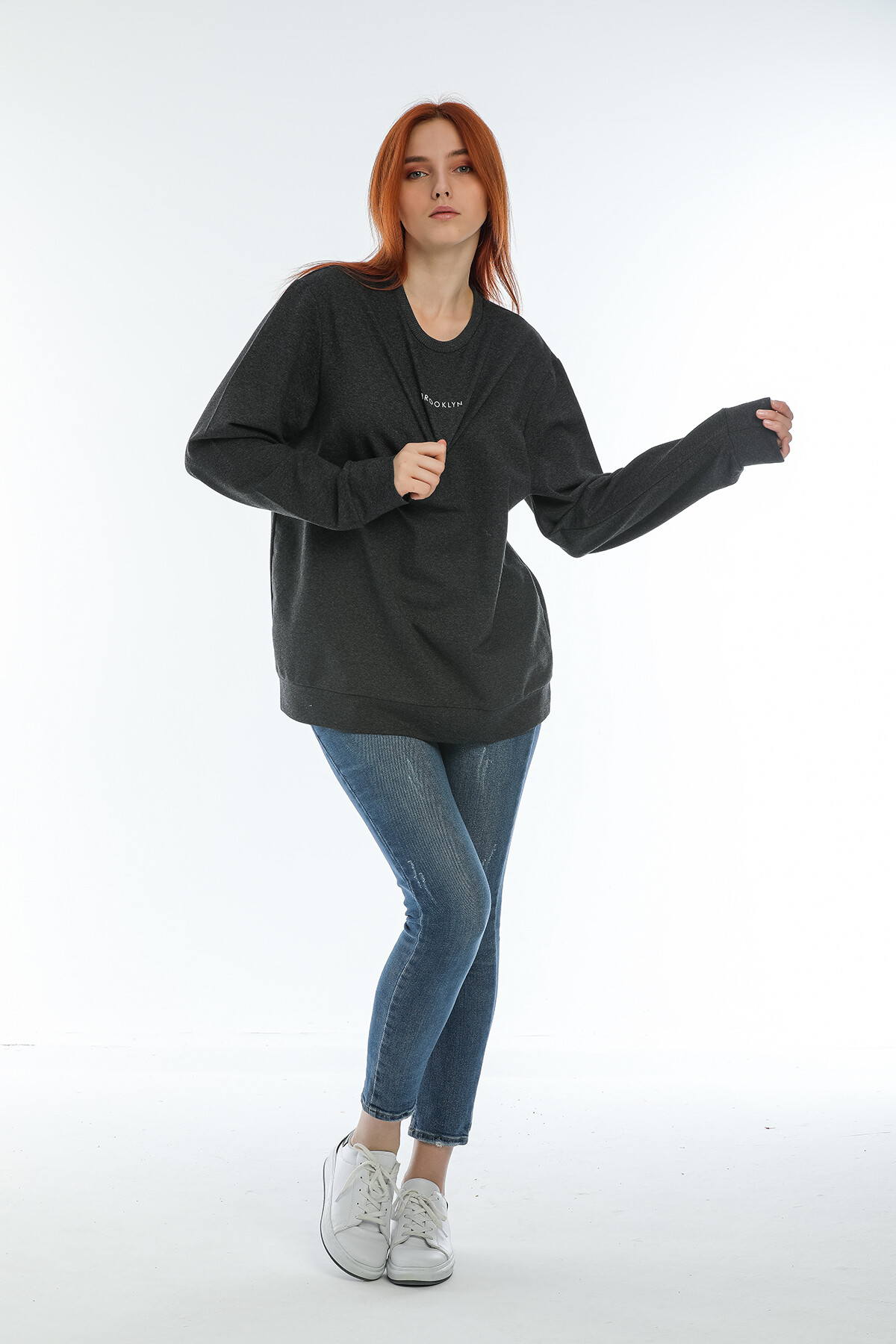 Süperlife Kadın Bisiklet Yaka Oversize Fit Brooklyn Baskılı Sweatshirt SPR22SWK030