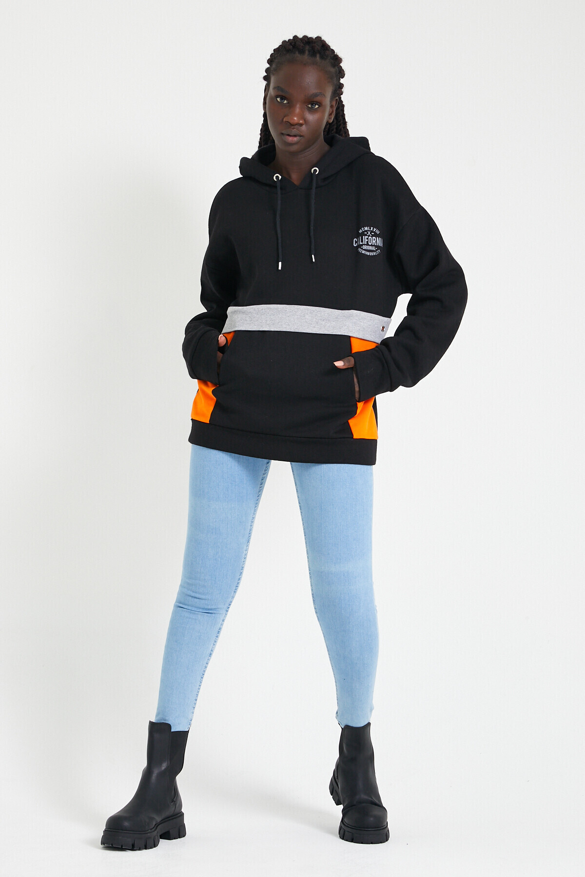 Kadın Kapşonlu Oversize Fit Garnili Sweatshirt SPR22SWK169