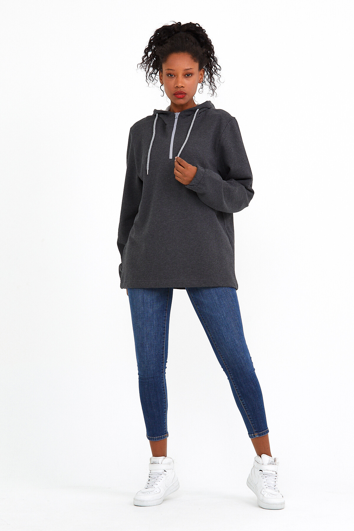 Kadın Kapşonlu Oversize Fit İnce Sweatshirt SPR22SWK170