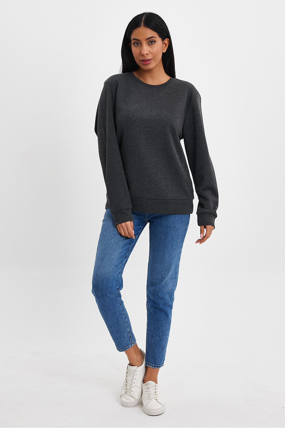 Kadın Bisiklet Yaka Rahat Kalıp 3 iplik Kalın Sweatshirt SPR24SWK-36