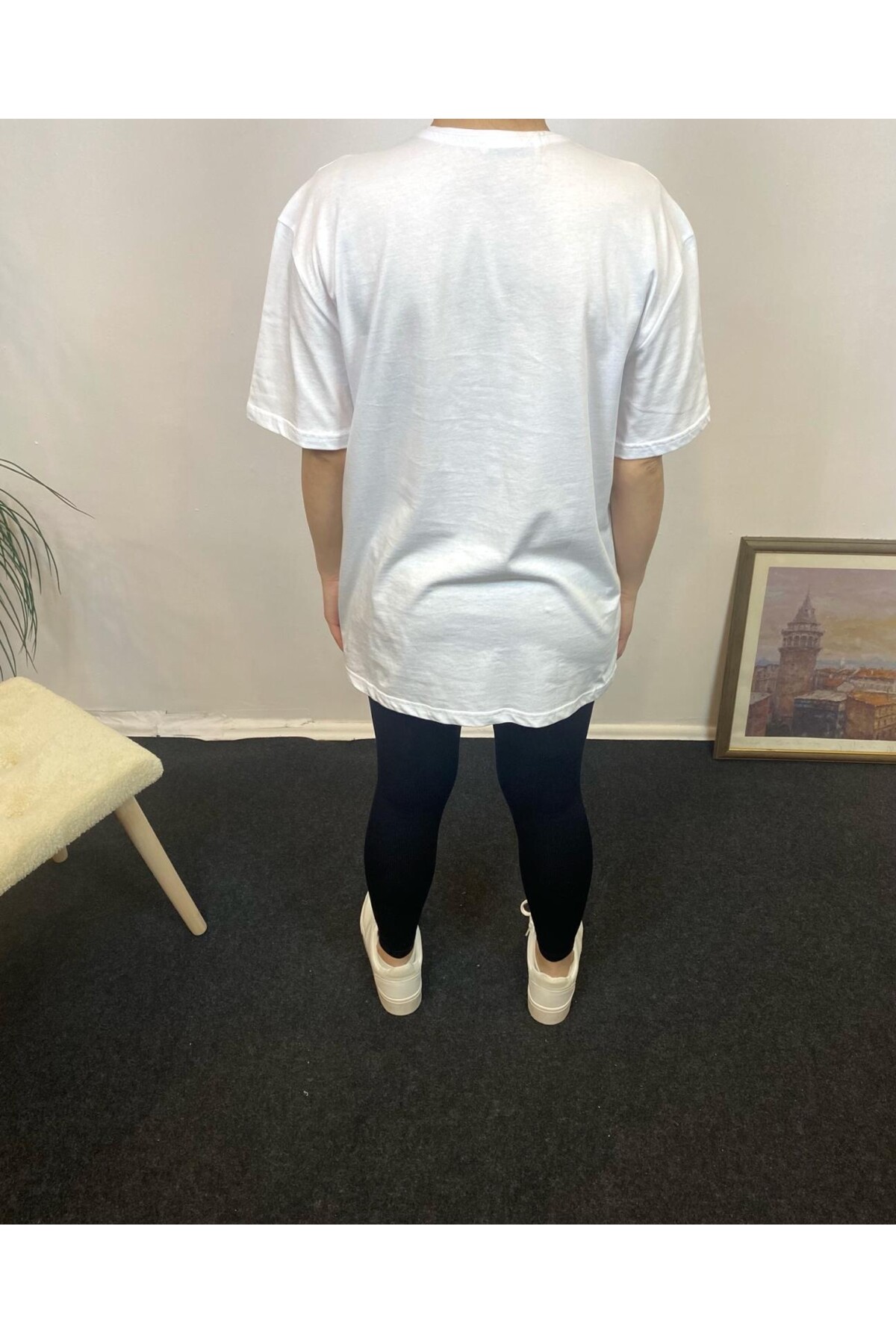 Kadın Bisiklet Yaka Oversize Kalıp New York Baskılı Tişort SPR24TSk112