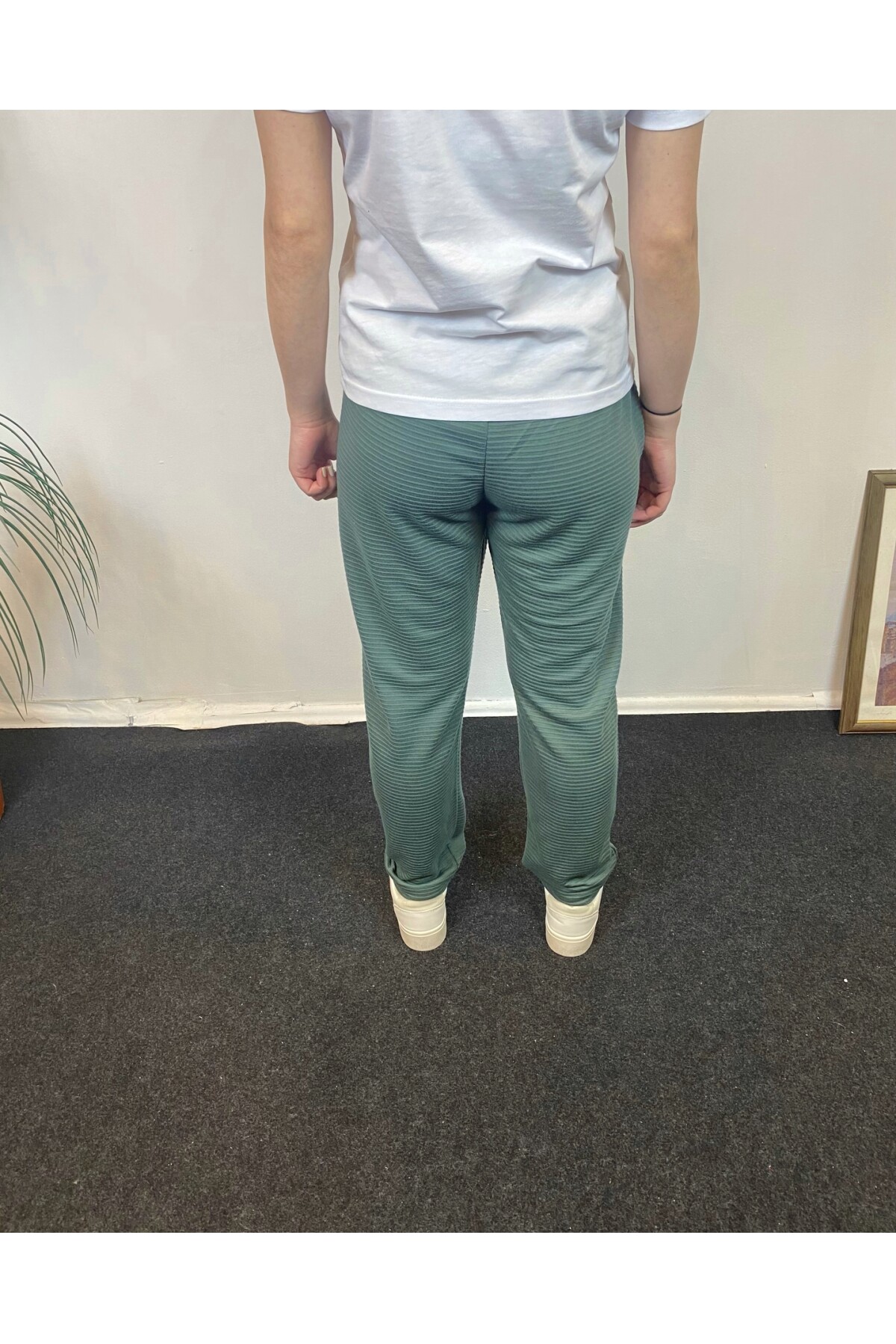 Kadın Regular Fit İnce  Eşofman Altı SPR24EAK83