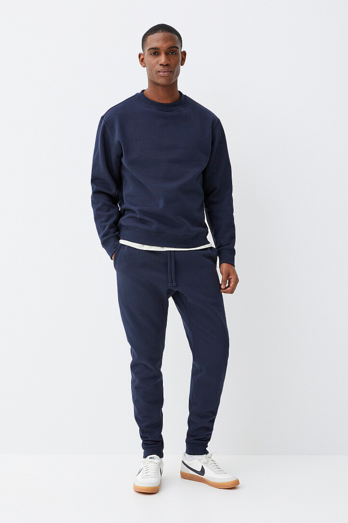 Erkek Bisiklet Yaka Rahat Kalıp 3 iplik İçi Polarlı Kalın Sweatshirt SPR25SW36