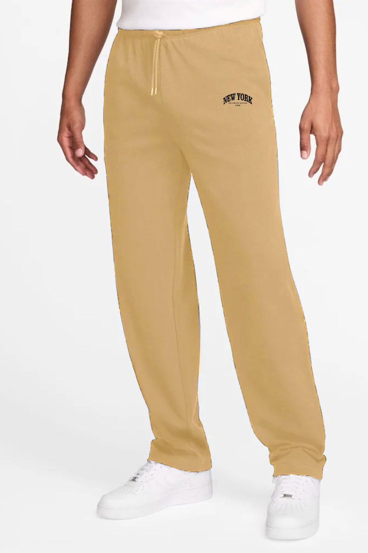 Erkek Regular Fit New York Baskılı İnce Eşofman Altı SPR25EA01