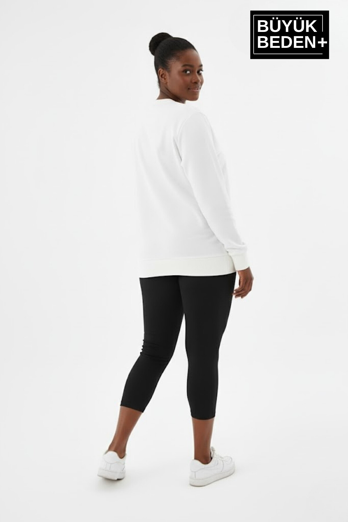 Kadın Büyük Beden CHEF Baskılı Bisilet Yaka İnce Sweatshirt SPR26BSWK956-4