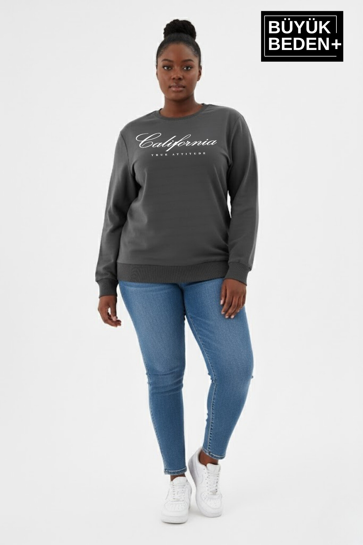 Kadın Büyük Beden El Yazılı California Baskılı Bisiklet Yaka ince Sweatshirt SPR26BSWK956-7