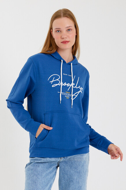 Süperlife Kadın Kapşonlu Regular Fit El Yazılı Brooklyn Baskılı İnce Sweatshirt SPR23SWk361