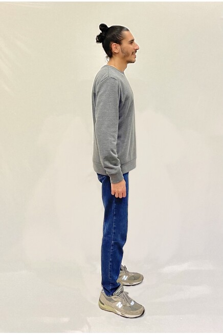 Erkek Bisiklet Yaka Rahat Kalıp 3 iplik Kalın AR Nakışlı  Sweatshirt SPR24SW33