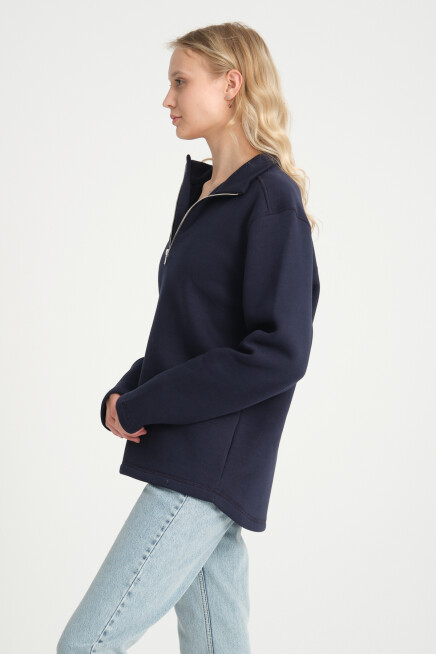  Kadın  Rahat Kalıp İçi Polarlı 3 iplik Yarım Fermuarlı  SweatShırt spr24swK21