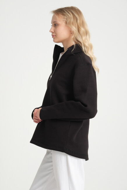  Kadın  Rahat Kalıp İçi Polarlı 3 iplik Yarım Fermuarlı  SweatShırt spr24swK21