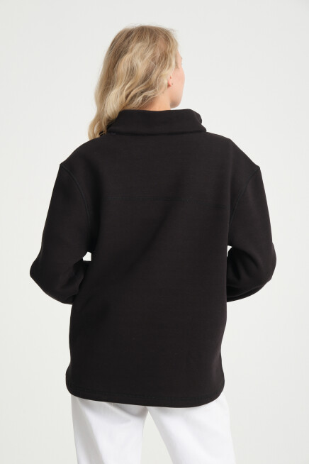  Kadın  Rahat Kalıp İçi Polarlı 3 iplik Yarım Fermuarlı  SweatShırt spr24swK21