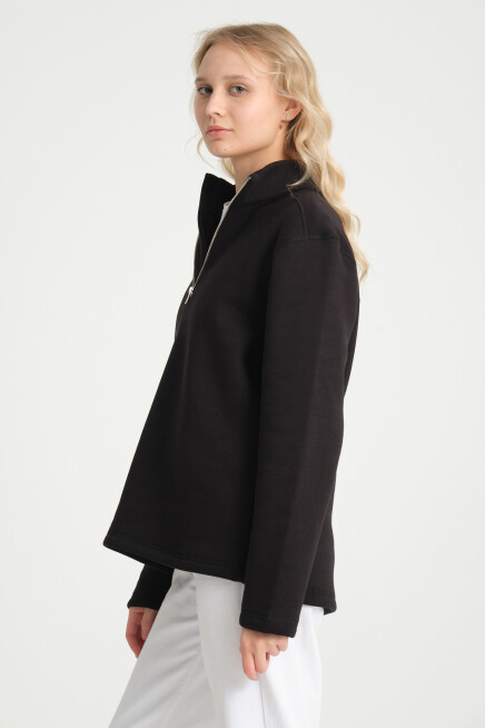  Kadın  Rahat Kalıp İçi Polarlı 3 iplik Yarım Fermuarlı  SweatShırt spr24swK21