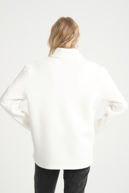  Kadın  Rahat Kalıp İçi Polarlı 3 iplik Yarım Fermuarlı  SweatShırt spr24swK21