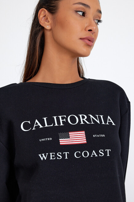 Süperlife Kadın Bisiklet Yaka Rahat Kalıp İçi Polarlı 3 iplik Amerikan Baskılı Swetashırt spr24swk26