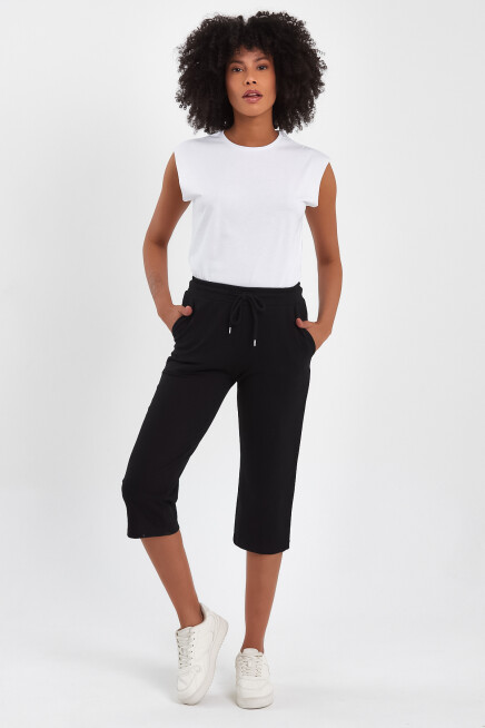 Süperlife Kadın Klasik Cepli Belli Lastikli Şort