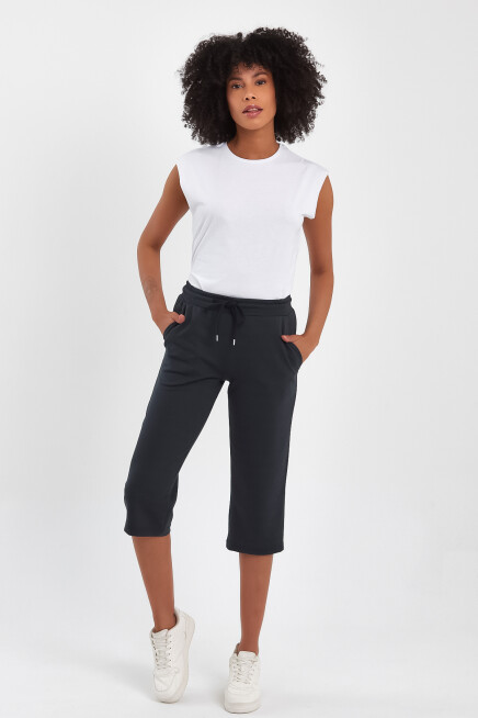 Süperlife Kadın Klasik Cepli Belli Lastikli Şort