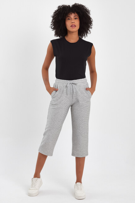 Süperlife Kadın Klasik Cepli Belli Lastikli Şort