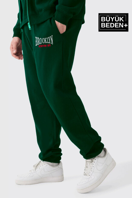 Büyük Beden Paça Lastikli Buyuk Brooklyn Baskılı İnce Eşofman Altı  SPR24BEA49