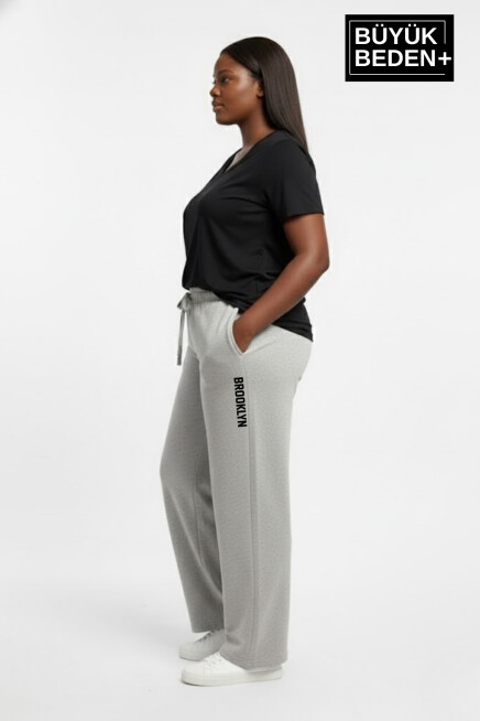 Kadın Büyük Beden BROOKLYN Baskılı Rahat Kesim Paça Reçme İnce Eşofman Altı SPR26EAK952-2
