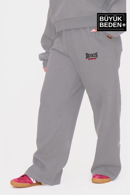 Kadın Büyük Beden Buyuk Brooklyn Baskılı İnce Eşofman Altı  SPR25BEAK50