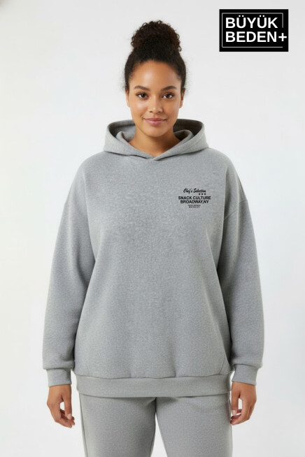 Kadın Büyük Beden Chef Baskılı Kapüşonlu Rahat Kalıp Sweatshirt SPR26BSWK966