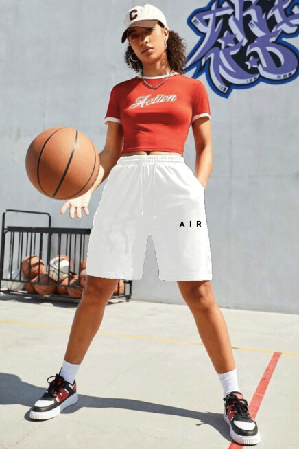 Kadın Rahat Kalıp Beli Lastikli Cepli Basklı Şort spr24srk52