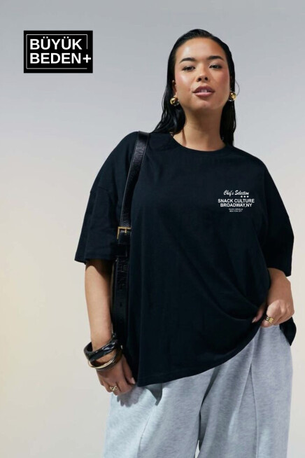 Kadın Büyük Beden Chefs Selection Baskılı Bisiklet Yaka Tshırt SPR25BTSK908