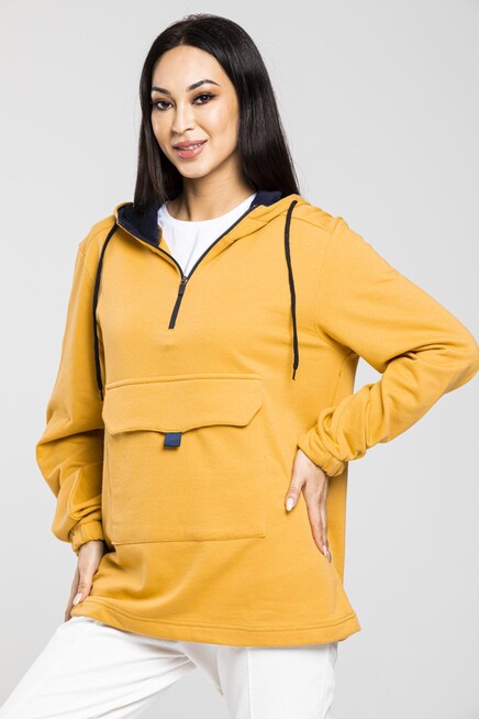 Kadın Oversize Kalıp Önü Cepli İnce Sweatshirt SPR21K52