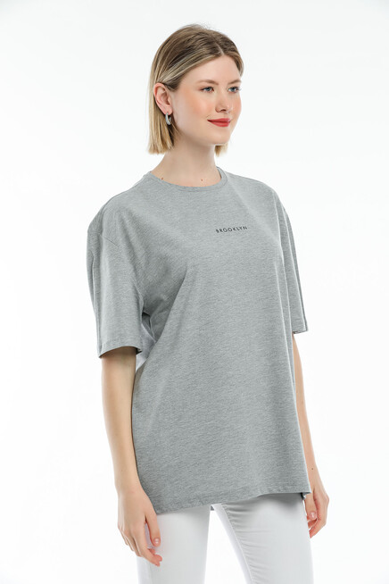 Süperlife Kadın Bisiklet Yaka Standart &Regular Fit  Brookyln Baskılı Tişort SPR21YK27