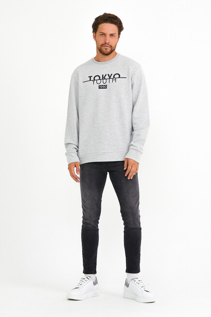 Erkek Bisiklet Yaka Regular Fit Tokyo Basklı İnce Sweatshirt spr22sw134