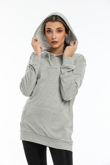 Kadın Kapşonlu Oversize Fit Brooklyn Baskılı Sweatshirt SPR22SWK103