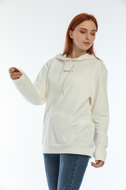 Kadın Kapüşonlu Oversize Brooklyn Baskılı İnce Sweatshirt SPR22SWK161