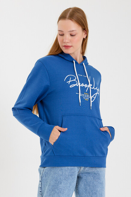 Süperlife Kadın Kapşonlu  Oversize Fit El Yazılı Brooklyn Baskılı İnce Sweatshirt SPR23SWk361