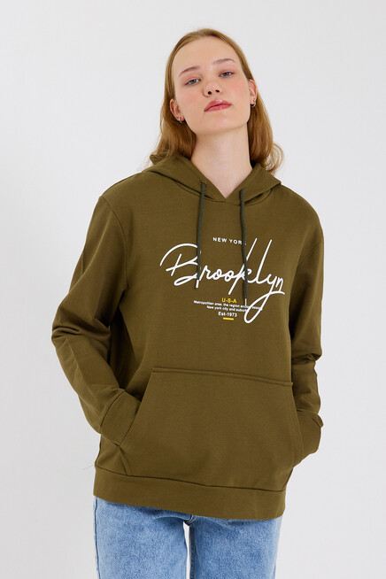 Süperlife Kadın Kapşonlu  Oversize Fit El Yazılı Brooklyn Baskılı İnce Sweatshirt SPR23SWk361