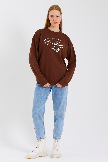 Süperlife Kadın Bisiklet Yaka Oversize Fit El Yazılı Brooklyn İnce Sweatshirt SPR23SWK331