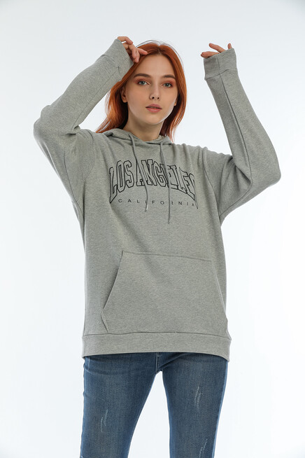 Kadın Kapşonlu Oversize Fit Baskılı Sweatshirt SPR22SWK163