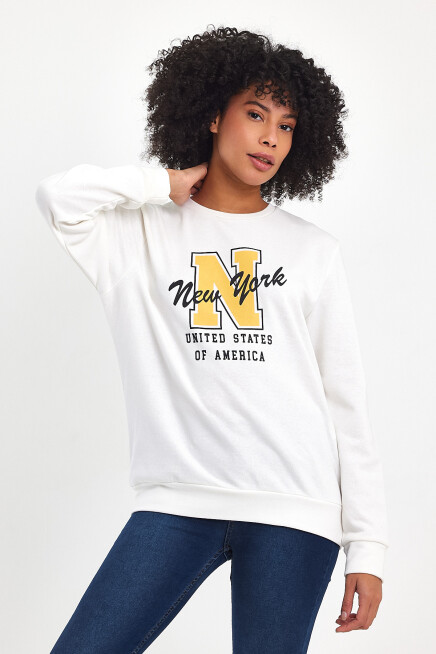 Süperlife Kadın Bisiklet Yaka Rahat Kalıp İçi Polarlı 3 İplik Kalın N Baskılı Sweatshirt SPR24SWK25