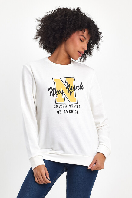 Süperlife Kadın Bisiklet Yaka Rahat Kalıp İçi Polarlı 3 İplik Kalın N Baskılı Sweatshirt SPR24SWK25