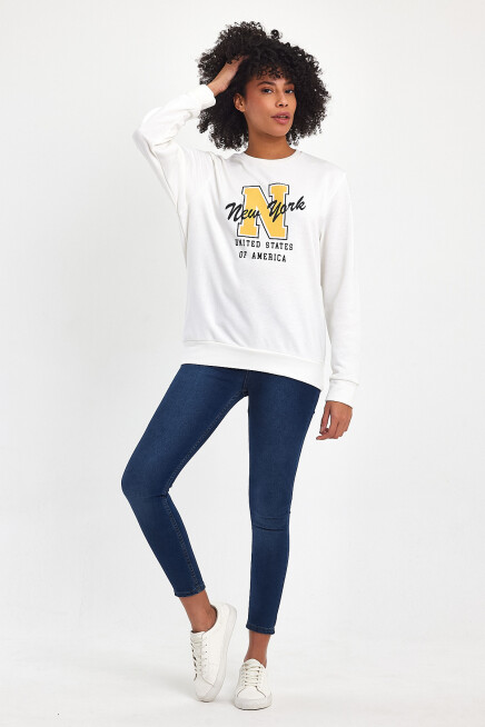 Süperlife Kadın Bisiklet Yaka Rahat Kalıp İçi Polarlı 3 İplik Kalın N Baskılı Sweatshirt SPR24SWK25