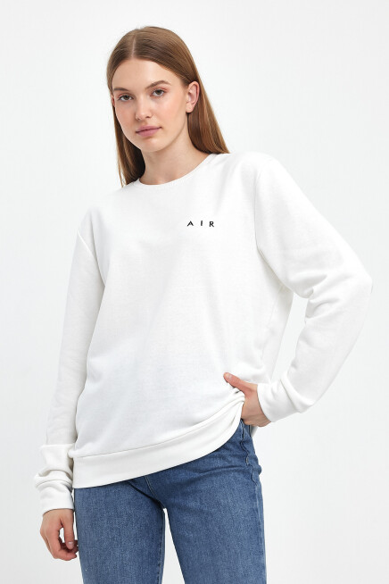 Süperlife Kadın Bisiklet Yaka Rahat Kalıp 3 iplik Kalın Air Nakışlı Sweatshirt SPR24SWK33