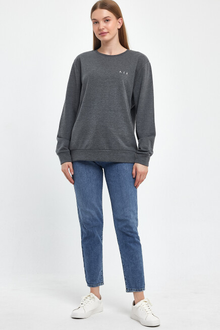 Süperlife Kadın Bisiklet Yaka Rahat Kalıp 3 iplik Kalın Air Nakışlı Sweatshirt SPR24SWK33