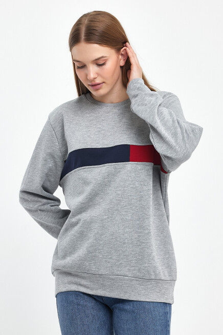 Süperlife Kadın Bisiklet Yaka Rahat Kalıp 3 iplik Kalın Garnili Sweatshirt SPR24SWK35