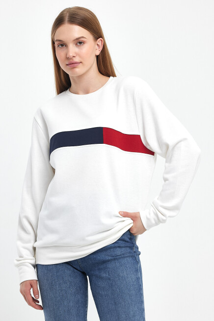 Süperlife Kadın Bisiklet Yaka Rahat Kalıp 3 iplik Kalın Garnili Sweatshirt SPR24SWK35