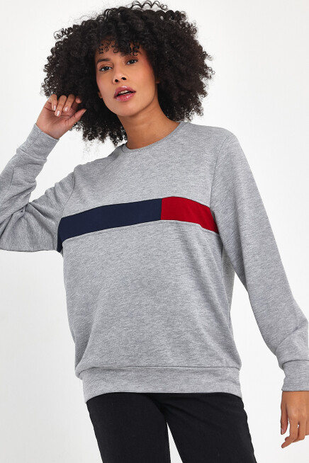 Süperlife Kadın Bisiklet Yaka Rahat Kalıp 3 iplik Kalın Garnili Sweatshirt SPR24SWK35
