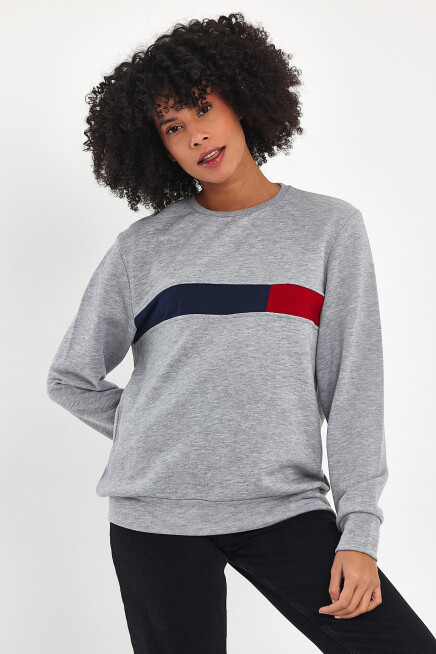Süperlife Kadın Bisiklet Yaka Rahat Kalıp 3 iplik Kalın Garnili Sweatshirt SPR24SWK35