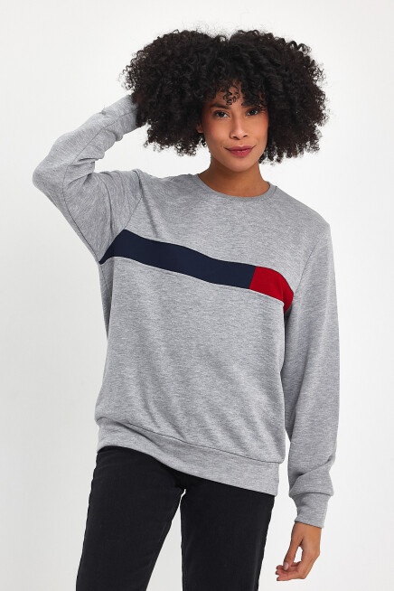 Süperlife Kadın Bisiklet Yaka Rahat Kalıp 3 iplik Kalın Garnili Sweatshirt SPR24SWK35