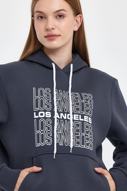 Süperlife Kadın Kapşonlu Rahat Kalıp İçi Polarlı 3 iplik  Los Angeles Baskılı SweatShırt spr24swK10