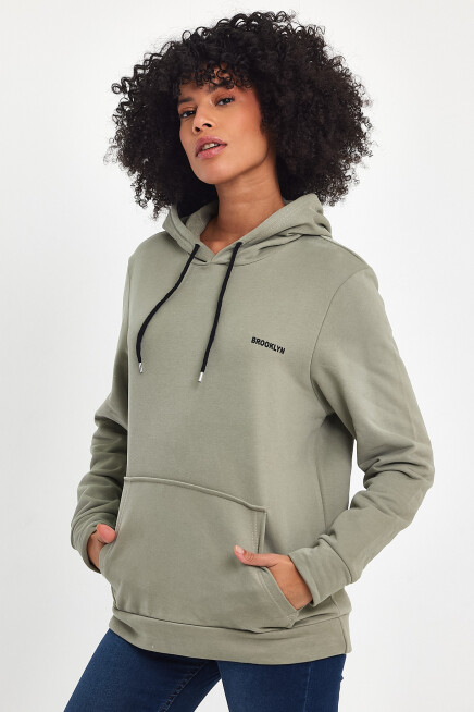 Kadın Kapşonlu Regular Fit Baskılı İnce Sweatshirt SPR21K61